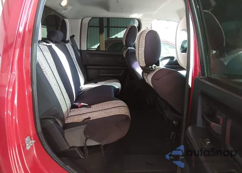 2017 Ram 2500 Tradesman 4X4 6'4 Box z USA, uszkodzony, nr VIN 3C6UR5CL6HG553955